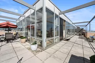 1740 Oak Ave, Evanston, IL 60201 - Photo 23