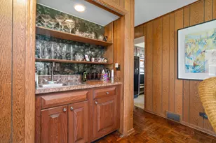 37 Forest Hills Rd, Lake Bluff, IL 60044 - Photo 21