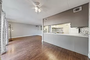 15809 Orlan Brook Dr, Orland Park, IL 60462 - Photo 5