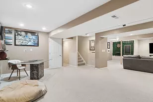 6806 Highgate Rd, Carpentersville, IL 60110 - Photo 23