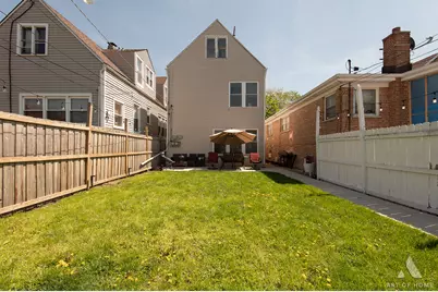 2110 N Mango Avenue, Chicago, IL 60639 - Photo 31