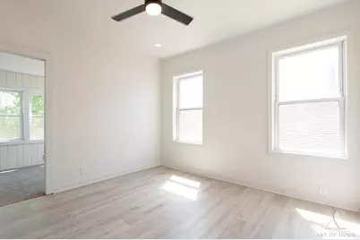 2110 N Mango Avenue, Chicago, IL 60639 - Photo 5