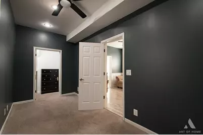 2110 N Mango Avenue, Chicago, IL 60639 - Photo 23