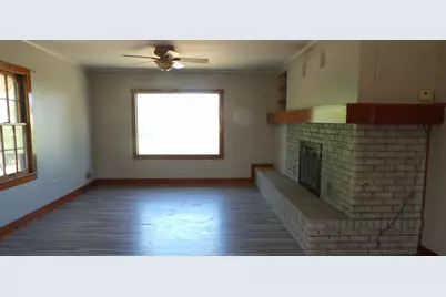 606 Bohn Street, Rosiclare, IL 62982 - Photo 3