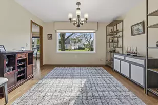 63 Country Club Dr, Prospect Heights, IL 60070 - Photo 5