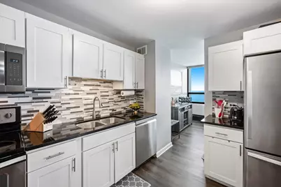 6171 N Sheridan Road #2512, Chicago, IL 60660 - Photo 11