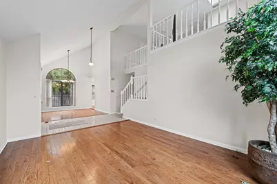 2601 Burton Drive, Westchester, IL 60154 - Photo 9