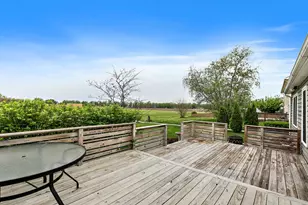 511 W Miller Ave, Hinckley, IL 60520 - Photo 27