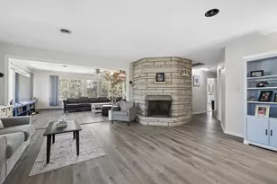 34465 S Davy Ln, Custer Park, IL 60481 - Photo 3