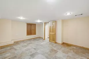 8920 Emerald Ct, Hickory Hills, IL 60457 - Photo 37