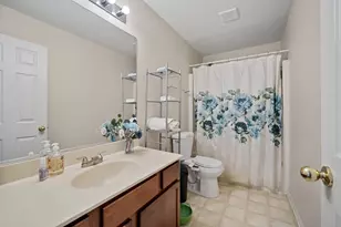 82 Brentwood Dr, Gilberts, IL 60136 - Photo 21