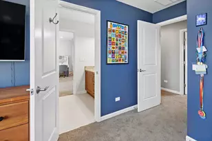 3325 Prestwick Ln, Northbrook, IL 60062 - Photo 27