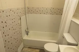 317 Deleon St, Ottawa, IL 61350 - Photo 17
