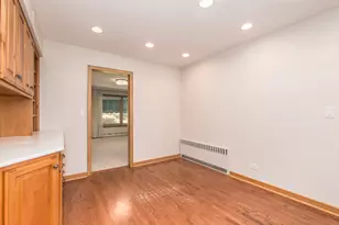 200 Cherry St, Park Ridge, IL 60068 - Photo 11