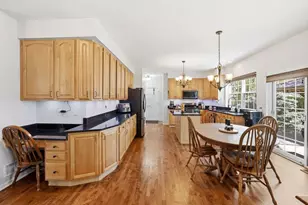 761 Majestic Dr, Algonquin, IL 60102 - Photo 13