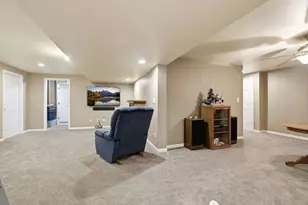 761 Majestic Dr, Algonquin, IL 60102 - Photo 35