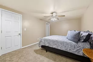 761 Majestic Dr, Algonquin, IL 60102 - Photo 37