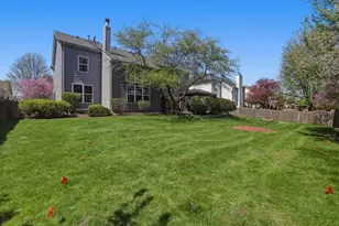 761 Majestic Dr, Algonquin, IL 60102 - Photo 43