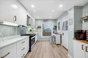 289 Oxford Rd, Des Plaines, IL 60016 - Photo 5
