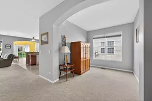 1682 Francis Dr, Pingree Grove, IL 60140 - Photo 3