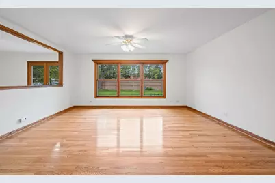 1120 Brush Hill Lane, Lake Zurich, IL 60047 - Photo 5