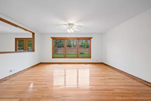 1120 Brush Hill Ln, Lake Zurich, IL 60047 - Photo 5