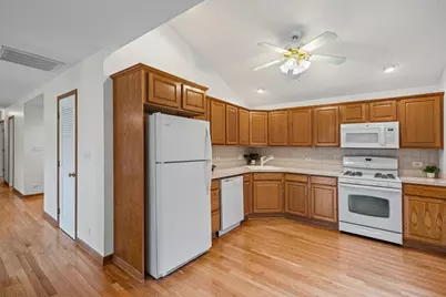 1120 Brush Hill Lane, Lake Zurich, IL 60047 - Photo 7