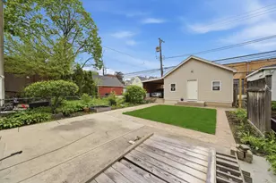 3730 N Troy St, Chicago, IL 60618 - Photo 27