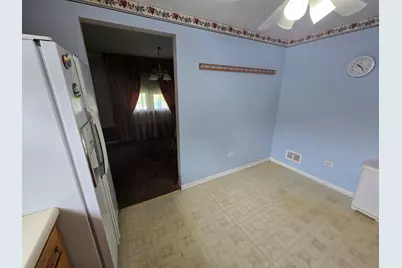 14831 Trumbull Avenue, Midlothian, IL 60445 - Photo 13
