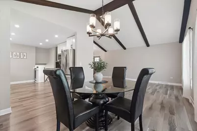 17335 Overhill Avenue, Tinley Park, IL 60477 - Photo 9