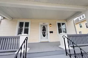307 W 11th St, Sterling, IL 61081 - Photo 17