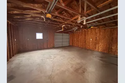 307 W 11th Street, Sterling, IL 61081 - Photo 25