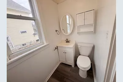 307 W 11th Street, Sterling, IL 61081 - Photo 9
