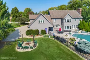 15 Mulberry Dr, Hawthorn Woods, IL 60047 - Photo 5