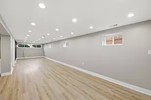 7140 W 64th St, Chicago, IL 60638 - Photo 17