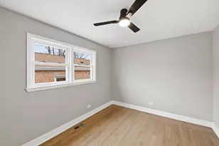 7140 W 64th St, Chicago, IL 60638 - Photo 11
