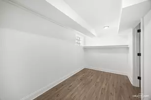 11101 S Ewing Ave, Chicago, IL 60617 - Photo 23