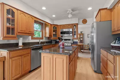 78 Forestview Lane, Aurora, IL 60502 - Photo 9