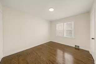 7321 S Rockwell St, Chicago, IL 60629 - Photo 15