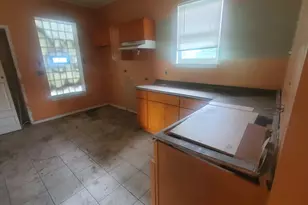 5258 S Emerald Ave, Chicago, IL 60609 - Photo 13