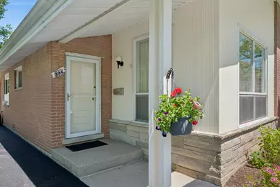 334 Southgate Drive, Northbrook, IL 60062 - Photo 3