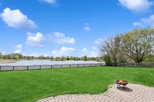 208 Long Meadow Ct, Oswego, IL 60543 - Photo 21