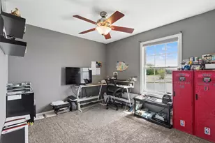 208 Long Meadow Ct, Oswego, IL 60543 - Photo 13