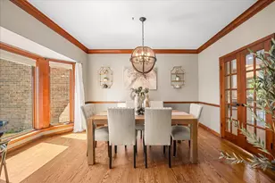 41W668 Hunters Hill Dr, Saint Charles, IL 60175 - Photo 9
