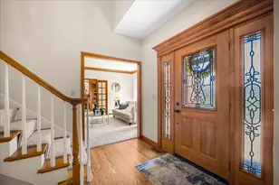 41W668 Hunters Hill Dr, Saint Charles, IL 60175 - Photo 7