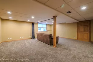 3049 Renard Ln, Saint Charles, IL 60175 - Photo 21
