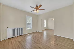 205 Casseday Ave, Joliet, IL 60432 - Photo 7