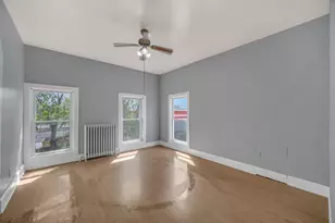 205 Casseday Ave, Joliet, IL 60432 - Photo 21