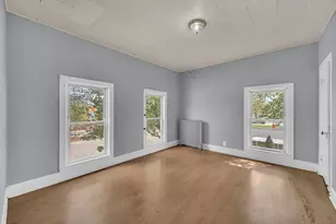 205 Casseday Ave, Joliet, IL 60432 - Photo 15