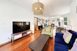 1811 Greenwood St, Evanston, IL 60201 - Photo 9